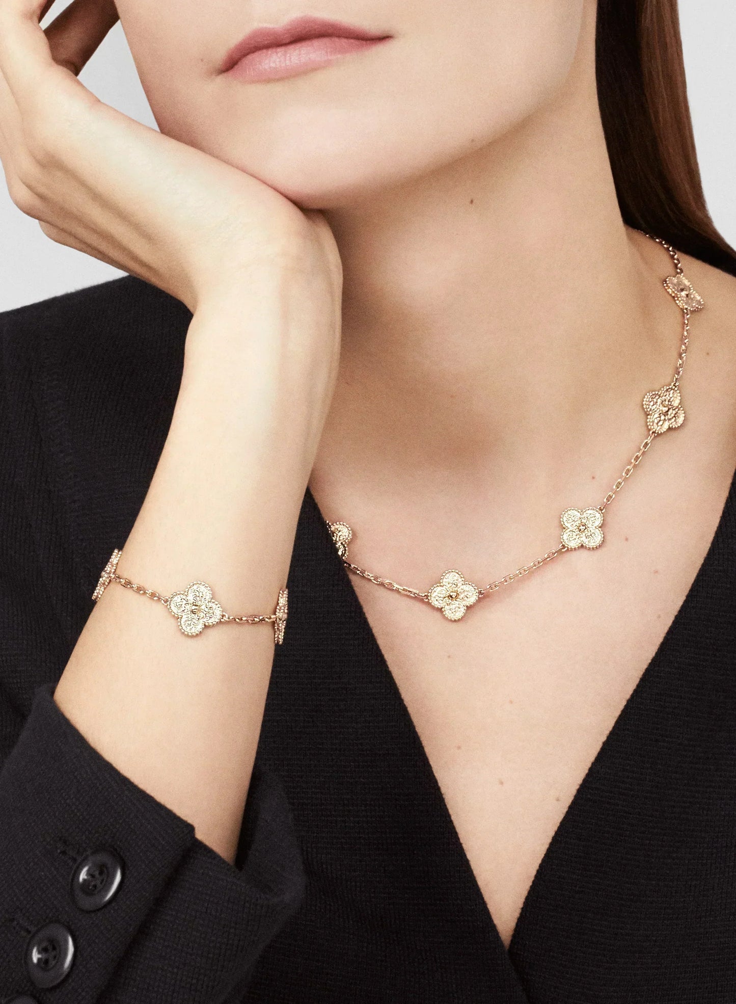 CLOVER | 10 Motive Rosa Halskjede