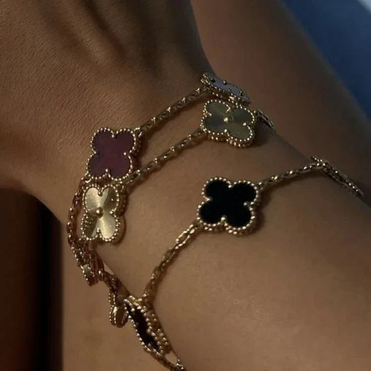 CLOVER | Svart/Gold Armbånd