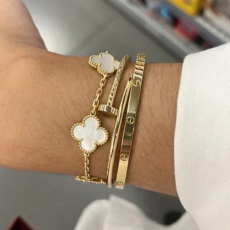 CLOVER | Hvit Armbånd